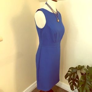 Stunning Blue Ann Taylor fitted sleeveless midi